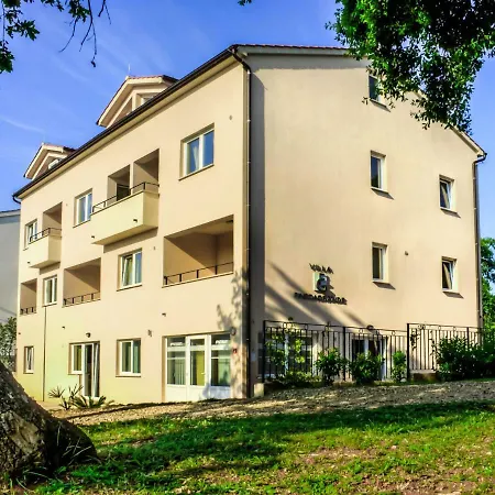 Fineda Grande-8 * Poreč